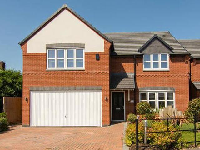 House for sale in East Midlands