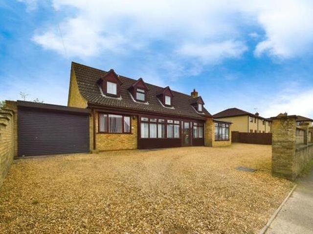 House for sale in Bedingfield, Suffolk