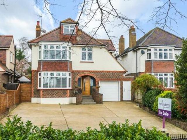 House for sale in Spring Vale, Hampshire