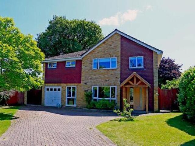 House for sale in Upper Hale, Fole