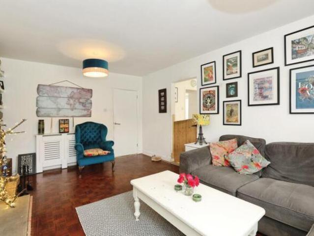Farm for sale in Sandown Park, Kent
