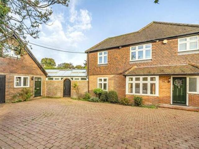 House for sale in Upper Hale, Fole