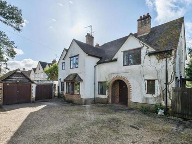 House for sale in Wrecclesham, Fole