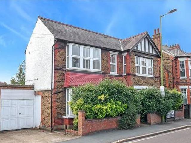 House for sale in Hertfordshire