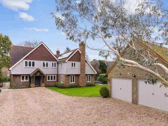 House for sale in Pouchen End, Hertfordshire