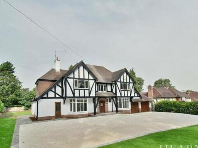 House for sale in Ferndown Town, Ferndown
