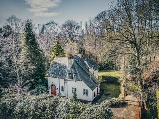 House for sale in Lyons, Greater London