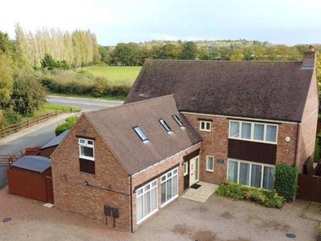 House for sale in Warwickshire Shopping Park, Coventry