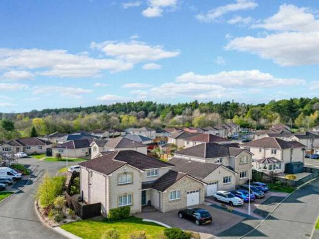 House for sale in Leslie Parks, Caskieberran