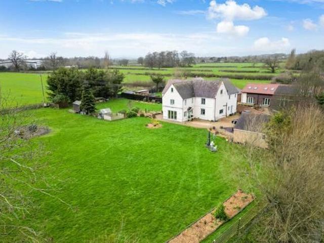 House for sale in Gloucester, Gloucestershire