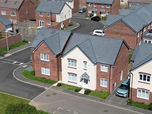 House for sale in Grange, Gloucester
