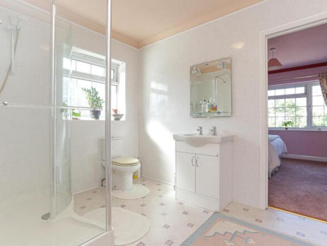 Farm for sale in Folkestone, Folkestone and Hythe