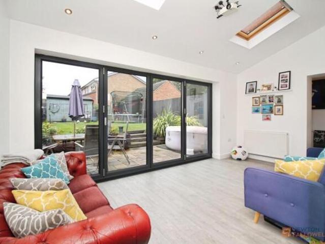 Farm for sale in Syston, Elmfield