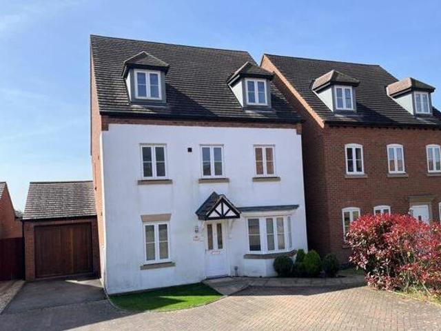 House for sale in West Midlands