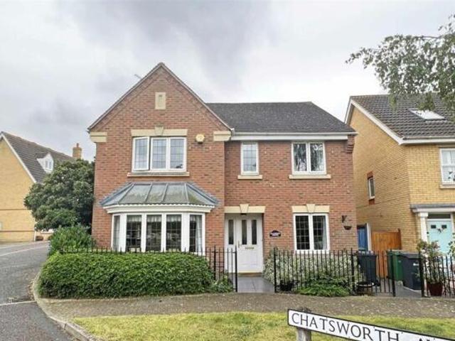 House for sale in Chipping Hill, Essex