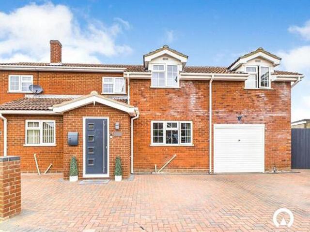 House for sale in Belton, Great Yarmouth