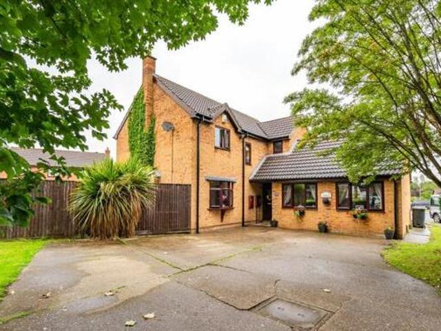 House for sale in Grimsby, North East Lincolnshire