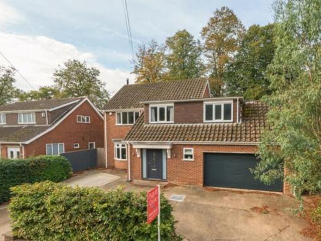 House for sale in Grimsby, North East Lincolnshire