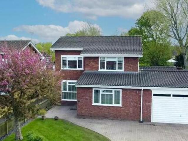 House for sale in Lyons, Greater London