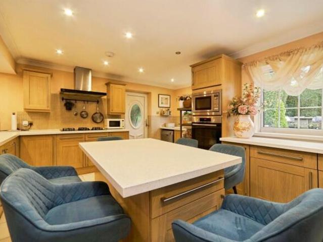 Farm for sale in Bramhope, West Yorkshire