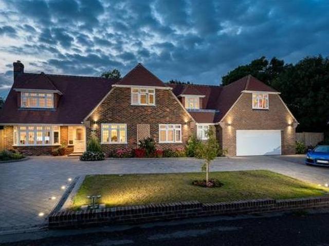 House for sale in West Sussex