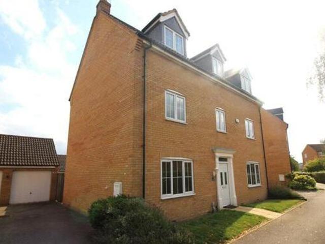 House for sale in Hampton Green, Cambridgeshire