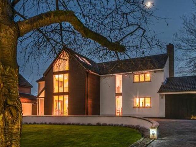 House for sale in The Slade, Oxfordshire