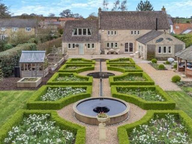 House for sale in Harrogate, York and North Yorkshire