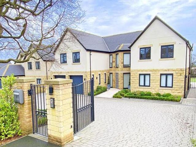 House for sale in Harlow, Harrogate