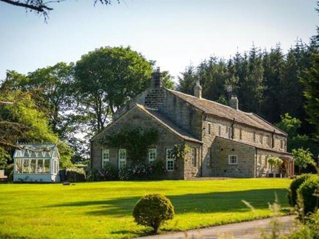 House for sale in Harrogate, North Yorkshire