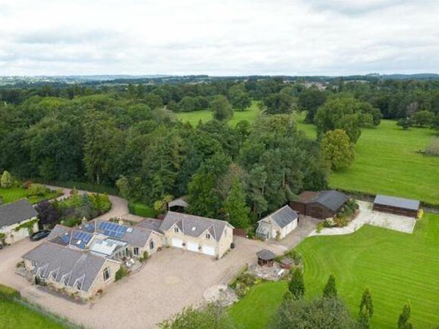 House for sale in Harrogate, North Yorkshire