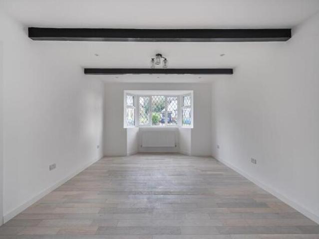 Farm for sale in London Borough of Croydon, Purley
