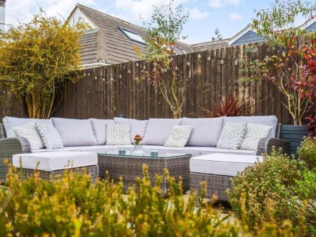 Farm for sale in Guiseley, West Yorkshire