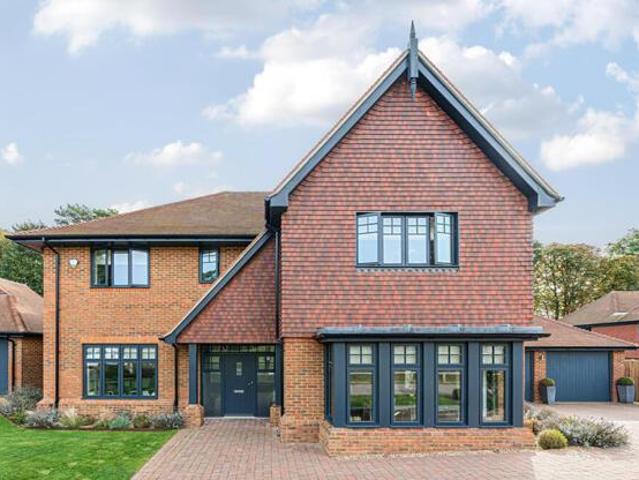 House for sale in Perryfields, West Sussex