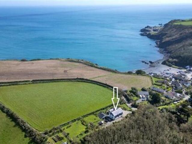 House for sale in Helston, Cornwall