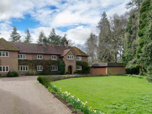 House for sale in Pouchen End, Hertfordshire