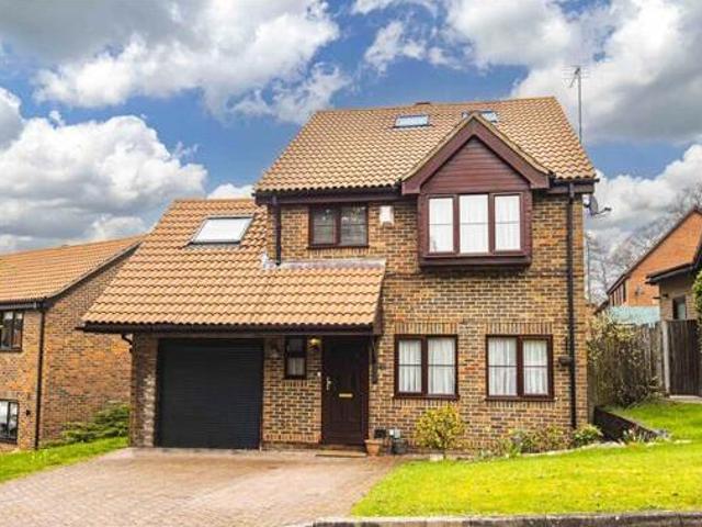 House for sale in Pouchen End, Hertfordshire