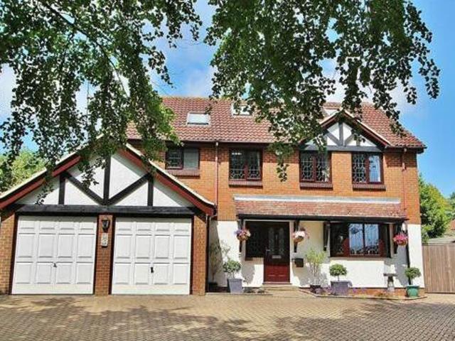 House for sale in Worthing, West Sussex