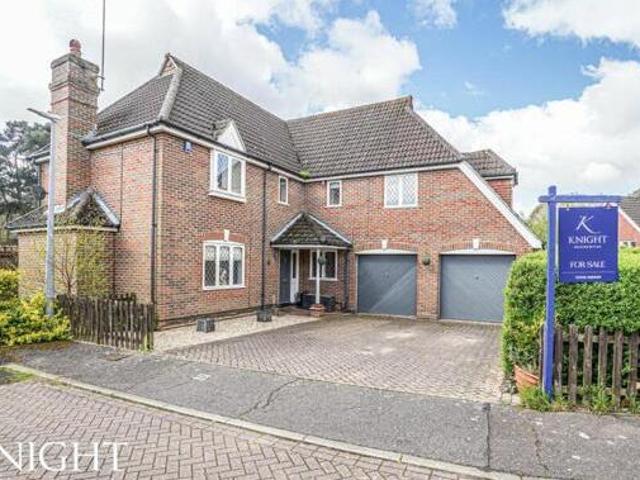 House for sale in Fordham Heath