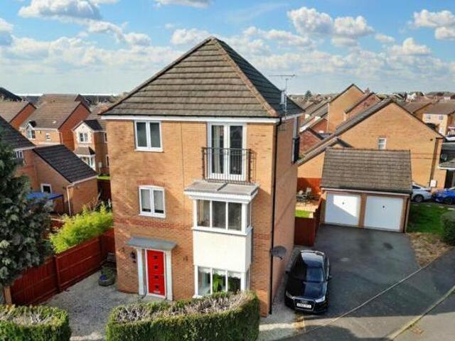 House for sale in Lyons, Greater London
