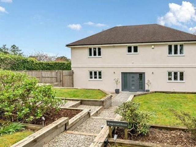 House for sale in Fole, Surrey