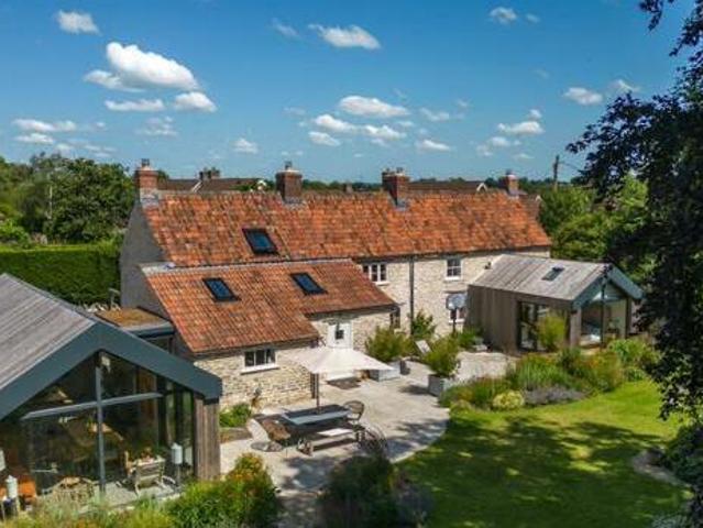House for sale in Lyons, Greater London