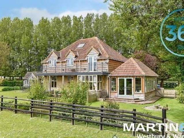 House for sale in Wiltshire