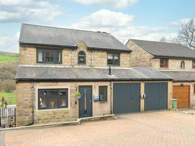 House for sale in Holmfirth, West Yorkshire