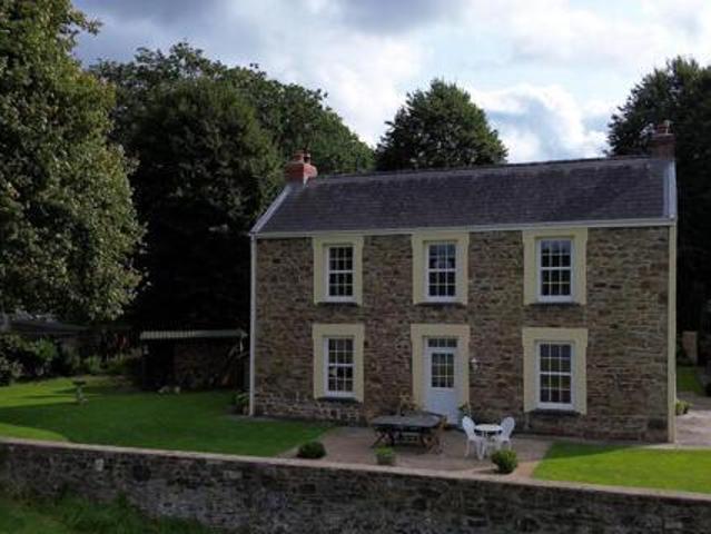 House for sale in Hart, Hampshire