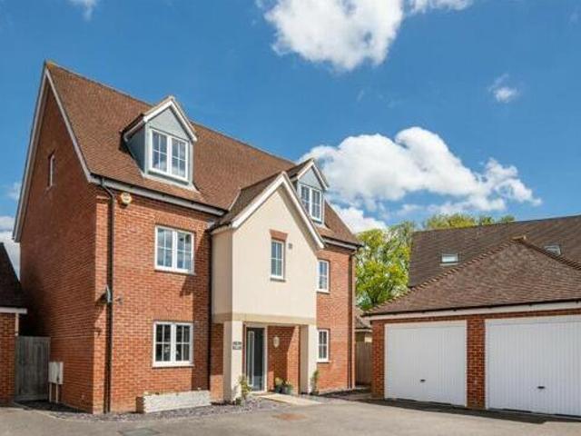 House for sale in Horley, Reigate and Banstead