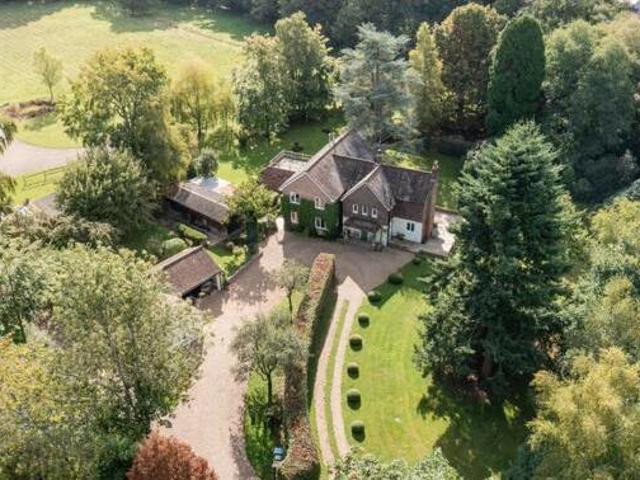 House for sale in Upper Beeding, Horsham