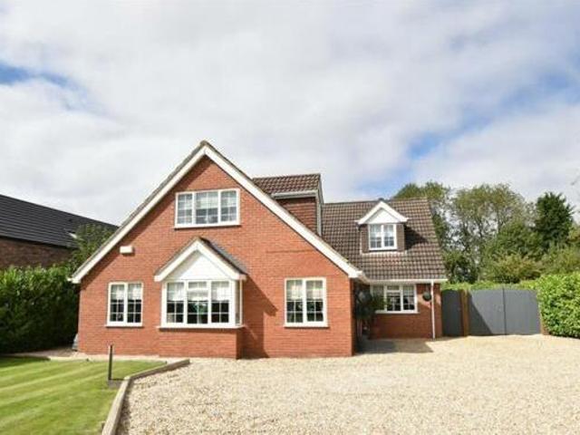 House for sale in Grimsby, North East Lincolnshire