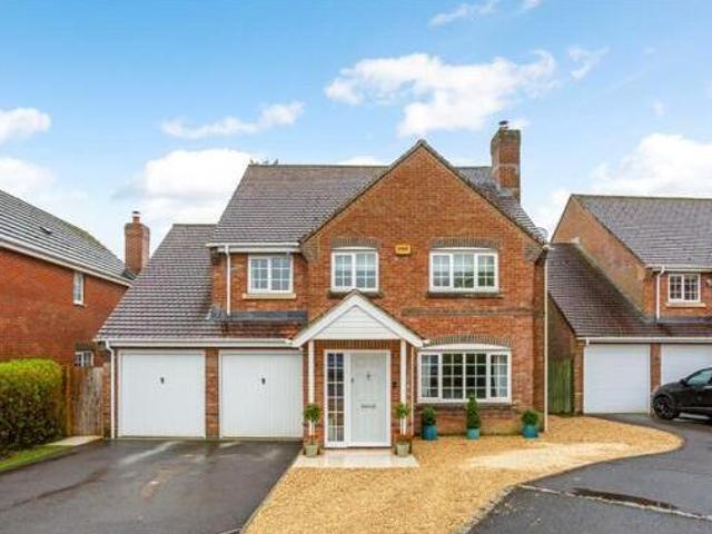 House for sale in Hungerford