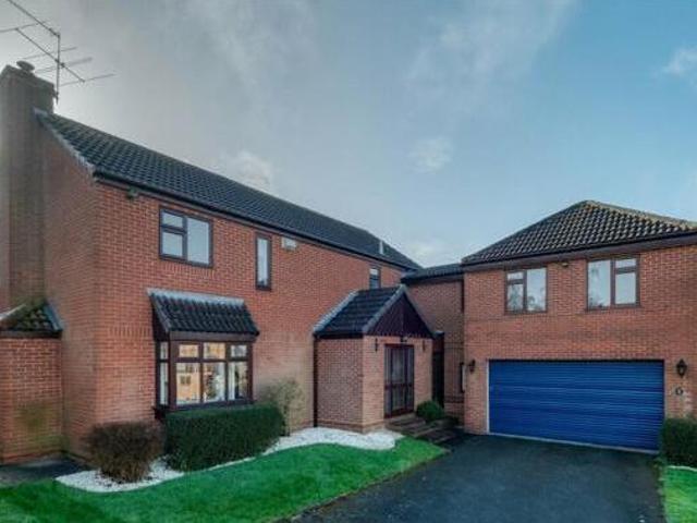 House for sale in Astwood Bank, Redditch
